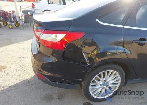 2012 Ford Focus Sel из США, поврежденный, VIN 1FAHP3H2XCL120192